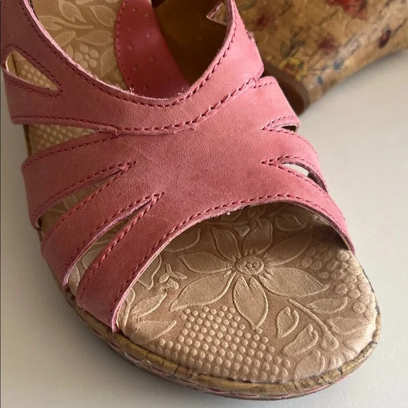 b.o.c. Pink Floral-Trim Slingback Wedge Sandals - Picture 7 of 8